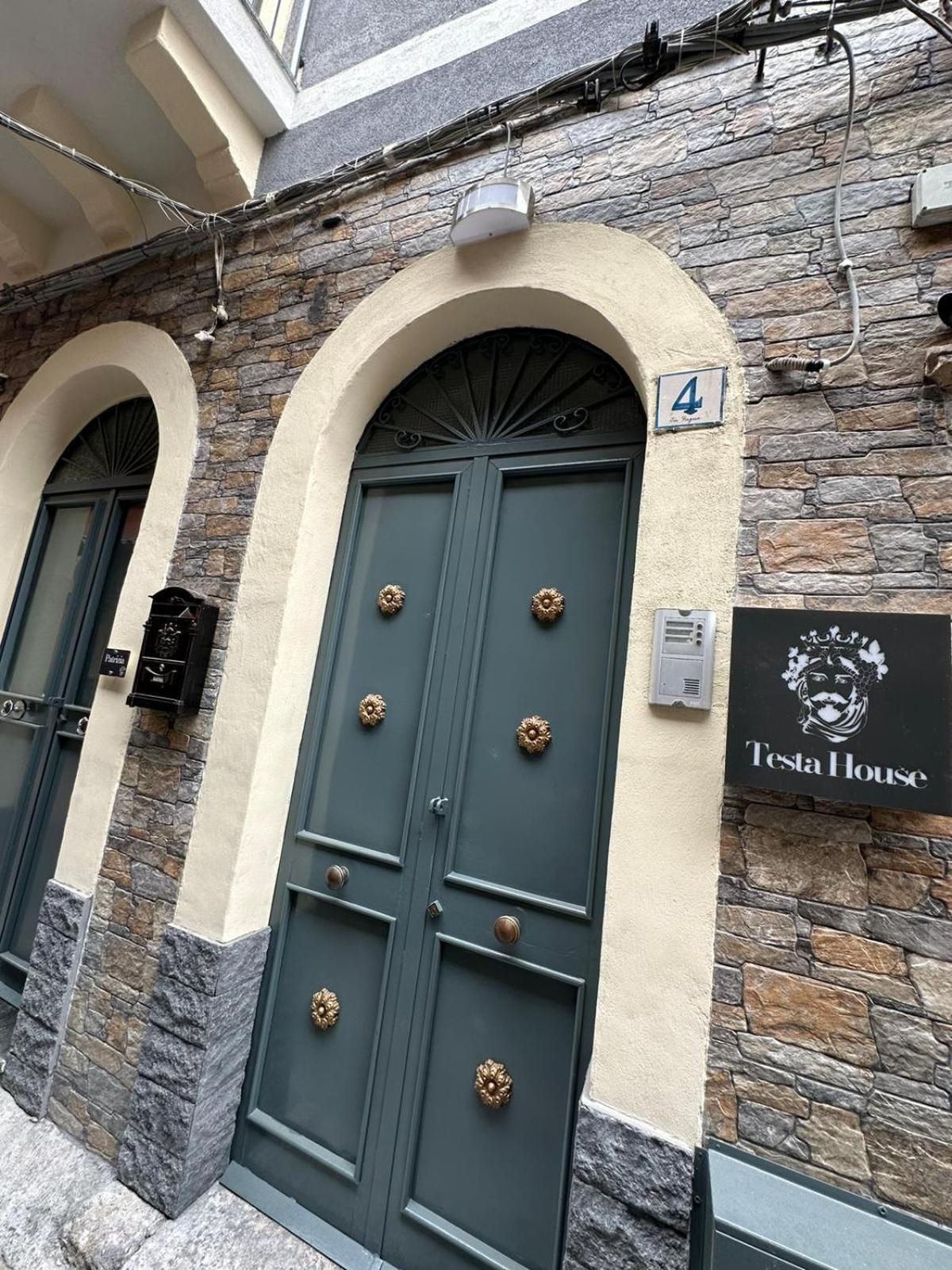 Testa House Катания Екстериор снимка