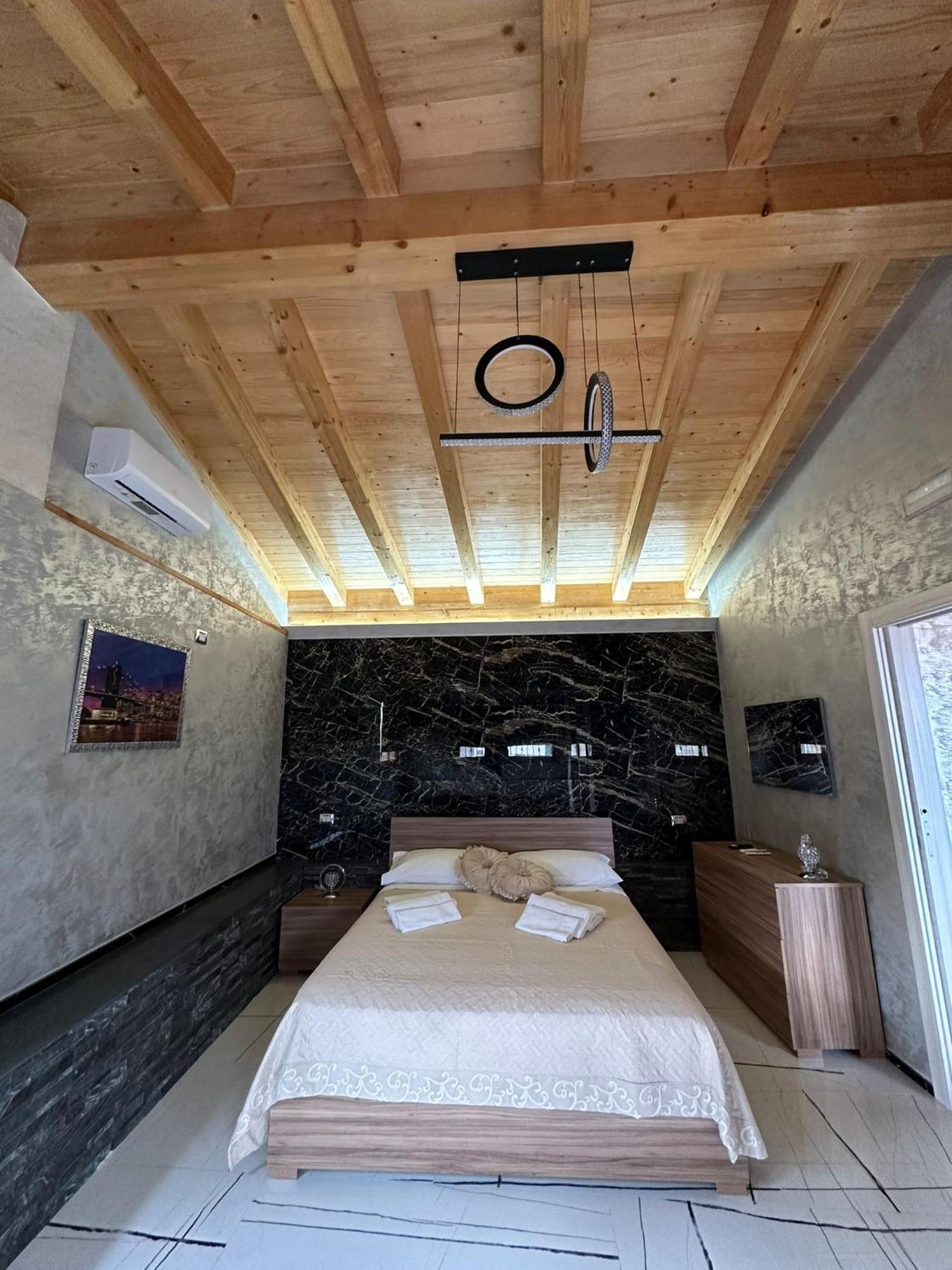 Testa House Катания Екстериор снимка