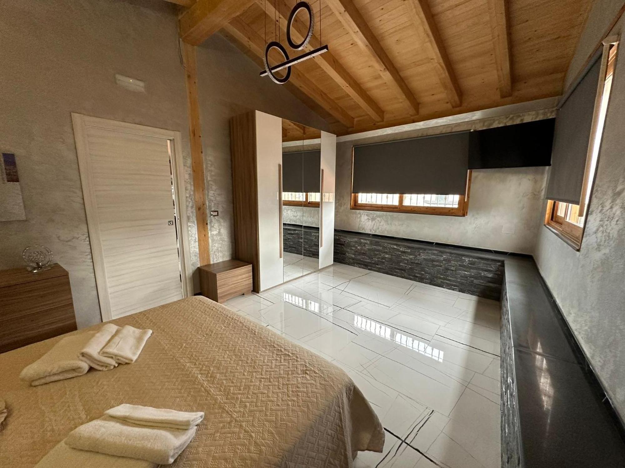 Testa House Катания Екстериор снимка