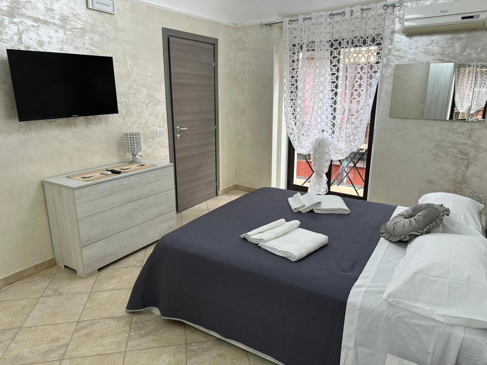 Testa House Катания Екстериор снимка
