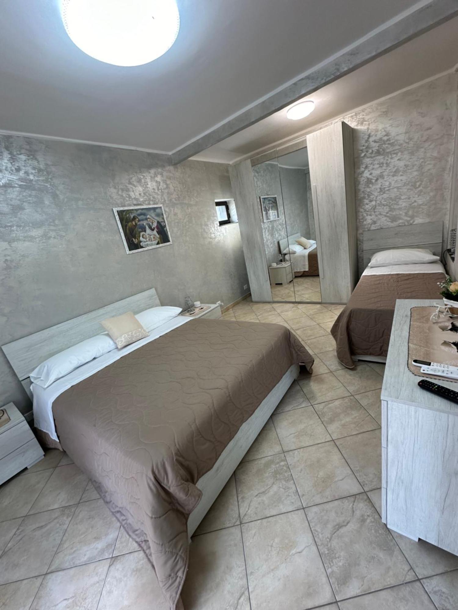 Testa House Катания Екстериор снимка